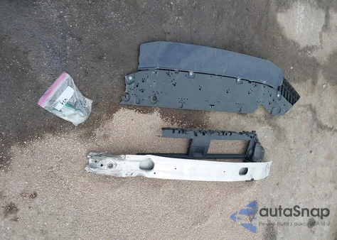 2018 Audi A4 2.0T Premium из США, поврежденный, VIN WAUFNAF4XJA124698